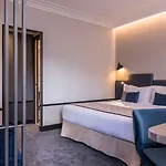 Western Select Boulogne-Billancourt