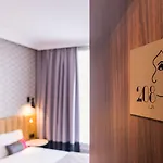 Western Select Hotel 3*