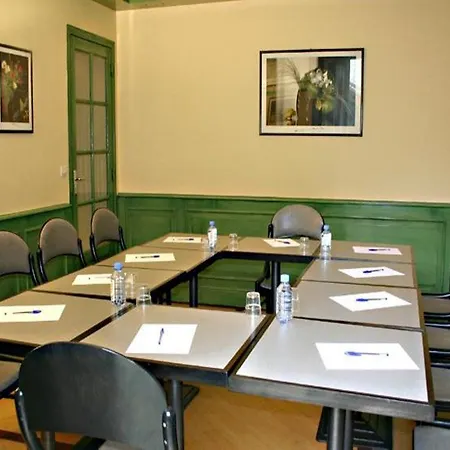 Western Select 3* Boulogne-Billancourt