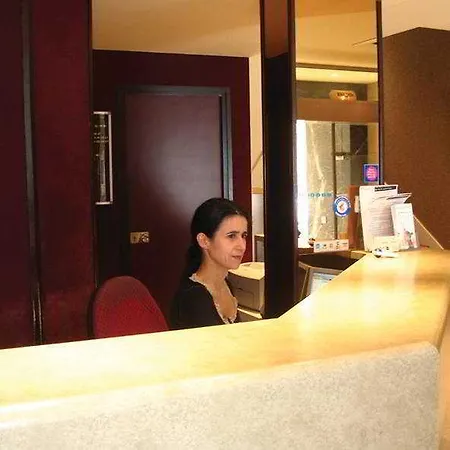 Western Select Hotel 3*