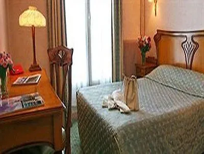 Otel Western Select Boulogne-Billancourt