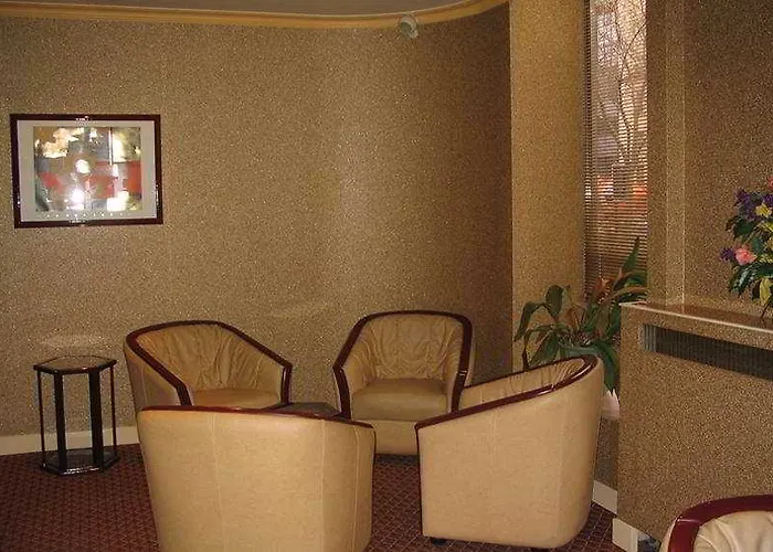 Hotel Western Select Boulogne-Billancourt